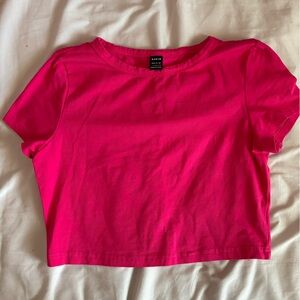 Pink fitted crop top